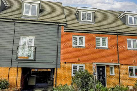 4 bedroom terraced house for sale, Goldcrest Drive, Sayers Common, West Sussex