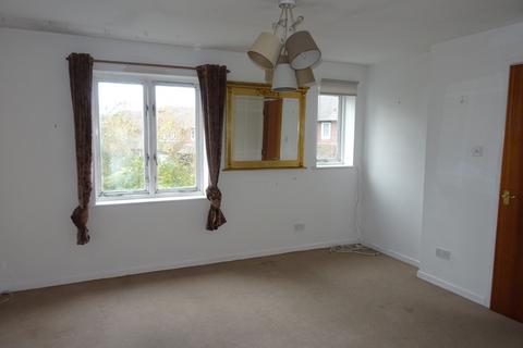 2 bedroom flat for sale, Miles Court, Wingham CT3