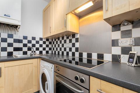 2 bedroom flat for sale - Kempsford Gardens, Earls Court