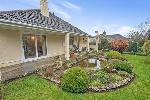 3 bedroom detached bungalow for sale - Longsplatt, Kingsdown, Nr Bath