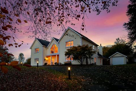 4 bedroom detached house for sale, Llanfabon Road, Llanfabon, Nelson