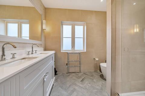 8 Daffodil Crescent, Barnet, EN4 0EB