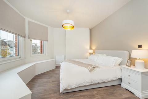 undefined, Marlborough Road, Bounds Green, London