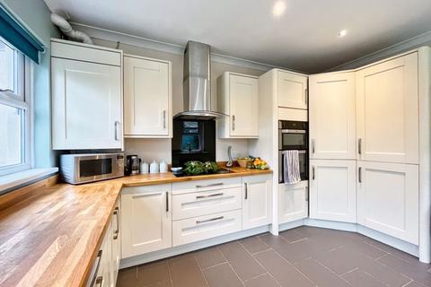 251 Neath Road, Briton Ferry, Neath, SA11 2SL