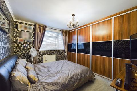 11 Delius Close, Hull, HU4 7NR