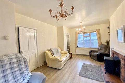 3 bedroom semi-detached house for sale - Forge Lane, Little Aston, Sutton Coldfield, B74 3BE