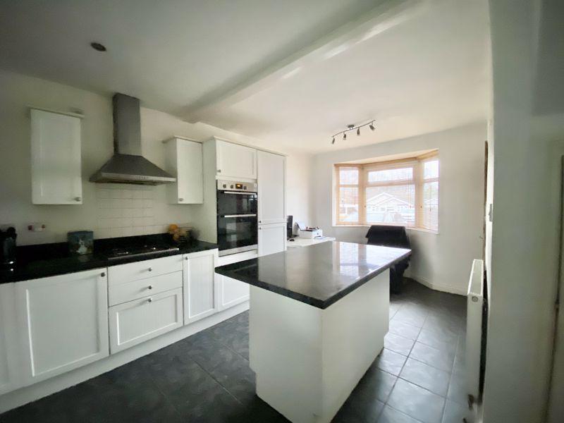 Lane, Little Aston, Sutton Coldfield, B74 3BE 3 bed semidetached house for sale £370,000