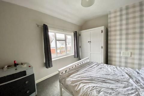 32 Forge Lane, Little Aston, Sutton Coldfield, B74 3BE