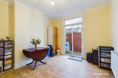 3 bedroom semi-detached house for sale - Wembley, Middlesex HA9