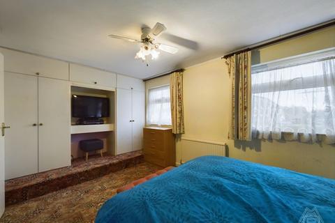 71 Mayflower Close, South Ockendon, RM15 6HZ