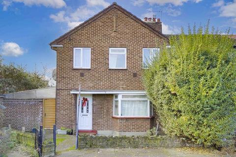 3 bedroom terraced house for sale - Dartford Avenue, Edmotnon