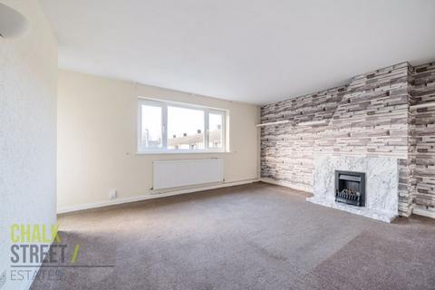 16 Florence Close, Hornchurch, RM12 6LD