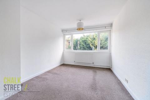 16 Florence Close, Hornchurch, RM12 6LD