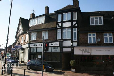 Studio to rent, High Street, Dorking