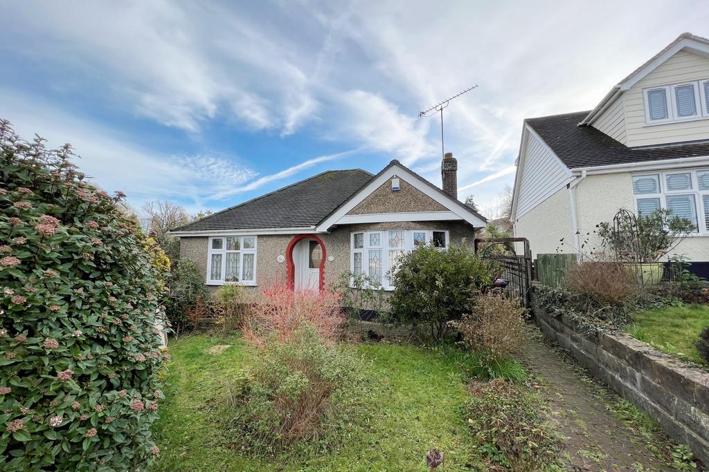 Rayleigh, Essex, 3 bed bungalow for sale £350,000