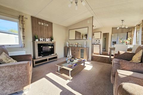 2 bedroom bungalow for sale, Steeple Bay Holiday Park, Steeple, Southminster