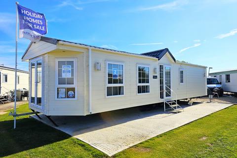 2 bedroom bungalow for sale, Steeple Bay Holiday Park, Steeple, Southminster