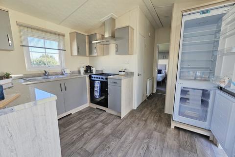 2 bedroom bungalow for sale, Steeple Bay Holiday Park, Steeple, Southminster