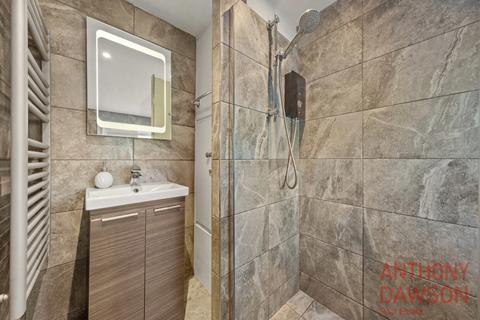 2 bedroom terraced house for sale - Thorneyholme Square, Burnley, Lancashire