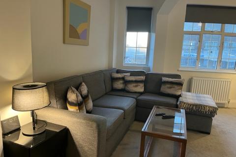 2 bedroom apartment to rent - London NW8