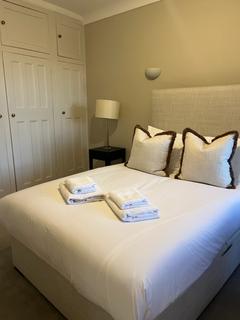 5 bedroom apartment to rent - London NW8