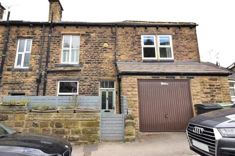 112 Bachelor Lane, Horsforth, Leeds, LS18 5NF