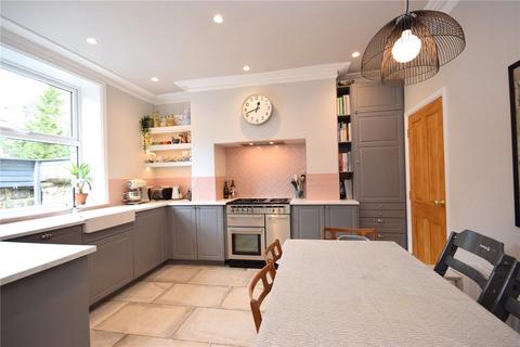 112 Bachelor Lane, Horsforth, Leeds, LS18 5NF