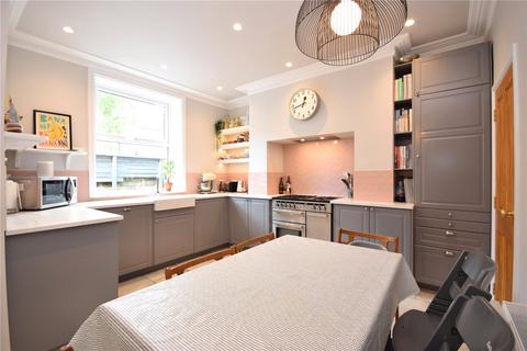 112 Bachelor Lane, Horsforth, Leeds, LS18 5NF