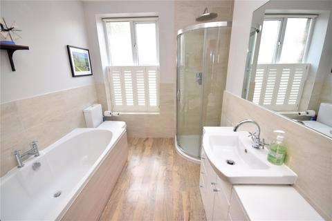 112 Bachelor Lane, Horsforth, Leeds, LS18 5NF