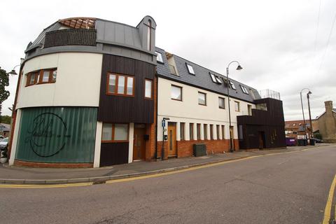 2 bedroom duplex to rent - Church Street, Biggleswade, SG18