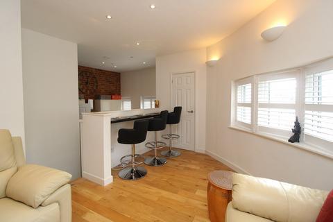 2 bedroom duplex to rent - Church Street, Biggleswade, SG18