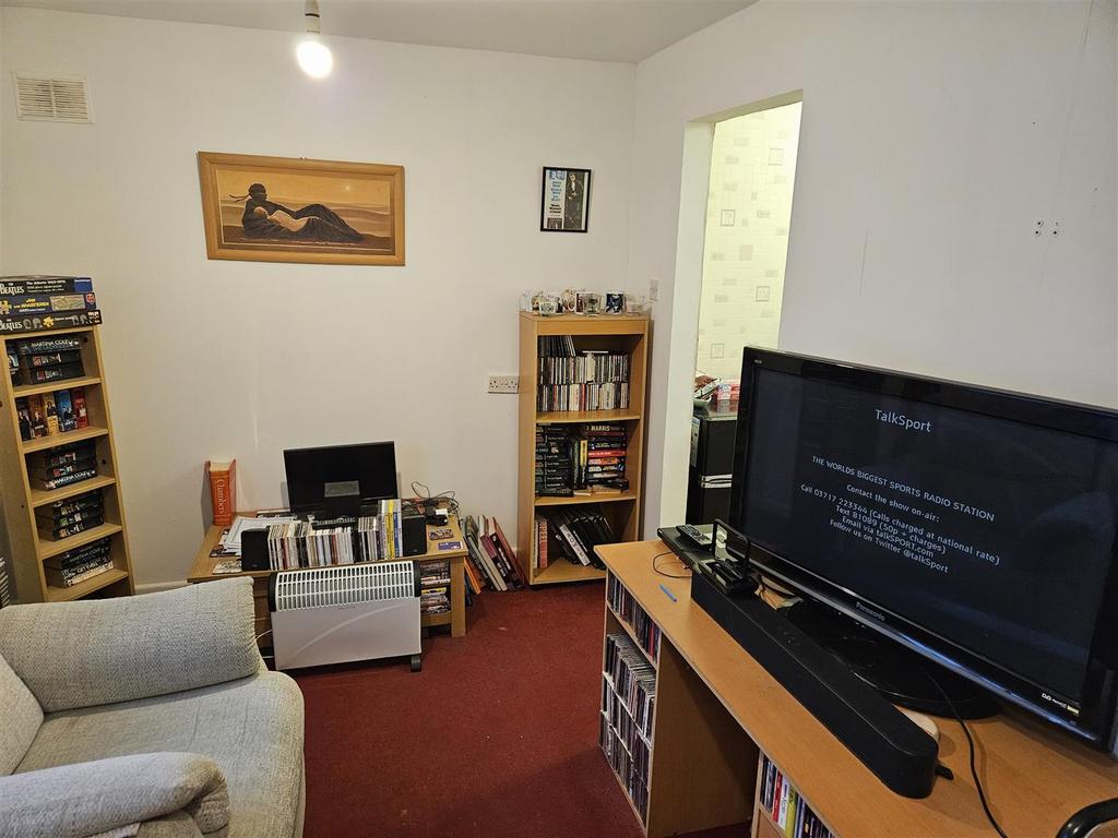 Lounge/Bedroom