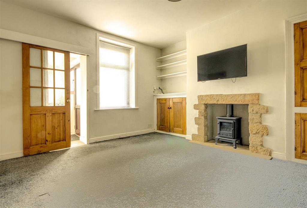 Westmoreland Street, Skipton 3 bed terraced house £795 pcm (£183 pw)
