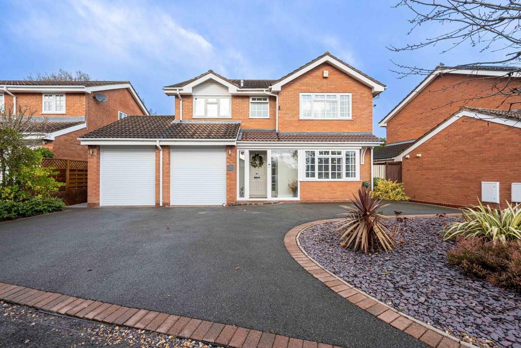 The Brambles, Walmley, Sutton Coldfield 4 bed detached house for sale