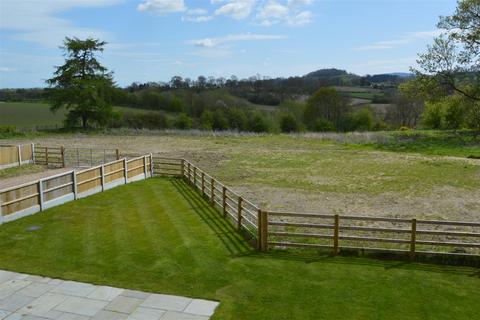 4 bedroom detached house for sale, Breidden View, Llansantffraid