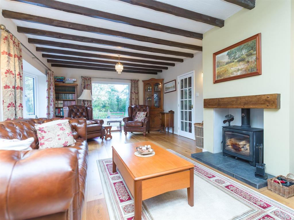 Lyneal Lane, Welshampton. 3 bed bungalow for sale £499,995