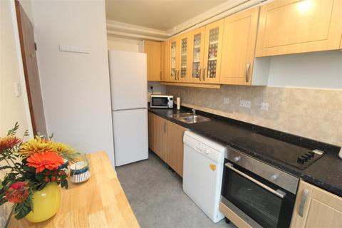 2 bedroom apartment to rent - Heavitree Road, Exeter
