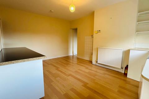 2 bedroom flat to rent, Llandinabo, Hereford, HR2