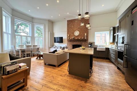3 bedroom duplex to rent - Warwick Place, Leamington Spa