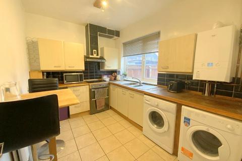 3 bedroom semi-detached house for sale - Sutcliffe Avenue, Grimsby