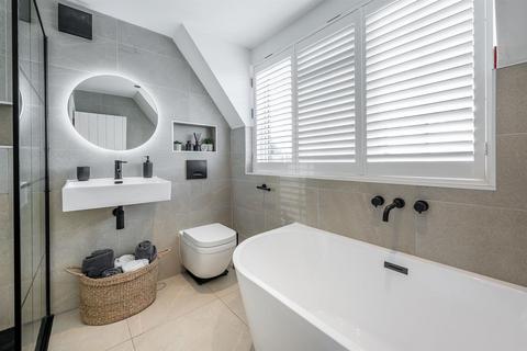 3 bedroom cottage for sale, Farm Cottages, Racecourse Lane, Stourbridge, DY8 2RJ