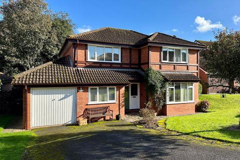 4 bedroom detached house for sale, Watermeadow Close, Aylestone Hill, Hereford, HR1