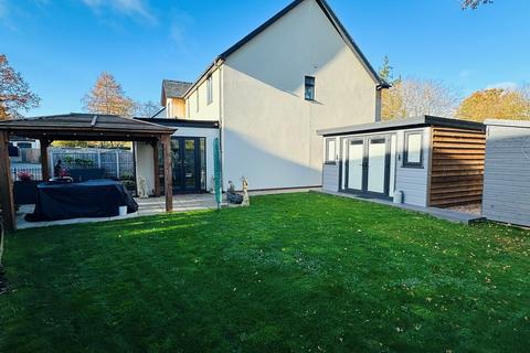 2 bedroom semi-detached house for sale - Glasnant Close, Clehonger, Hereford, HR2