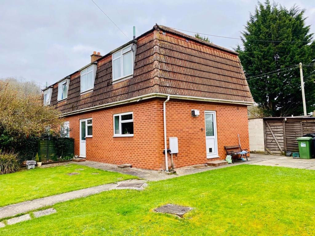 Court Orchard, Fownhope, Hereford, HR1 3 bed semidetached house for sale £215,000
