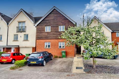 2 bedroom ground floor flat for sale - Campbell Road, Venns Park, Hereford, HR1