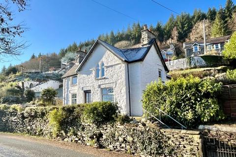 3 bedroom detached house for sale - Trefriw