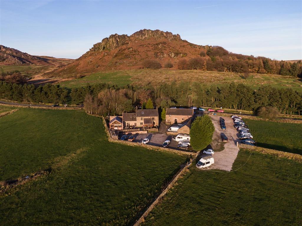 Paddock Farm and Roaches Tea Rooms, Upper Hulme, Leek 11 bed house for