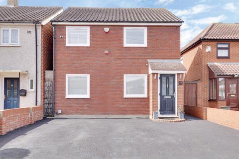 43 Anton Road, South Ockendon, RM15 5AU