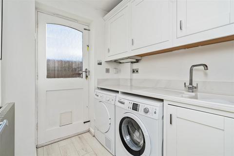 30 Buckminster Drive, Dorridge, Solihull, B93 8PG