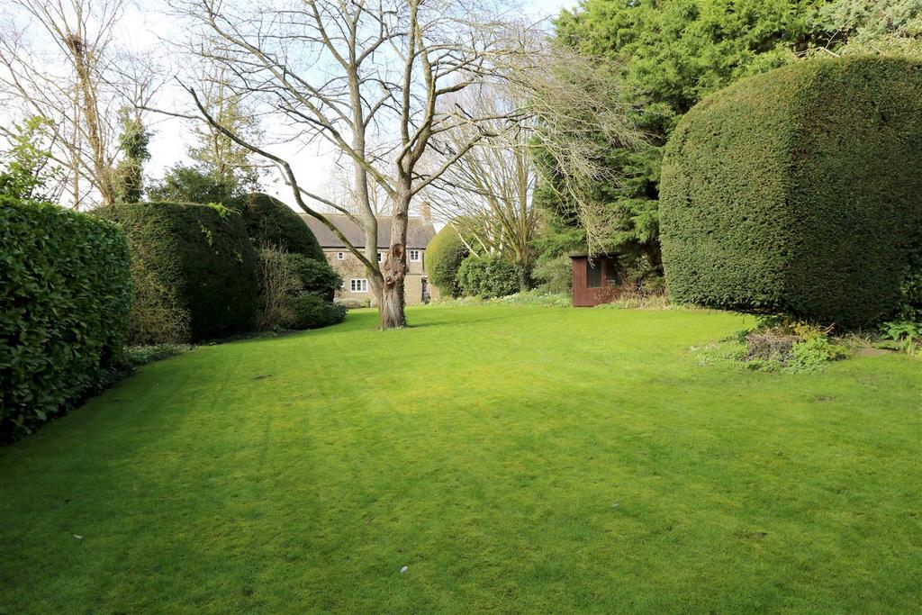 Garden2.jpg